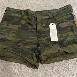 women’s shorts